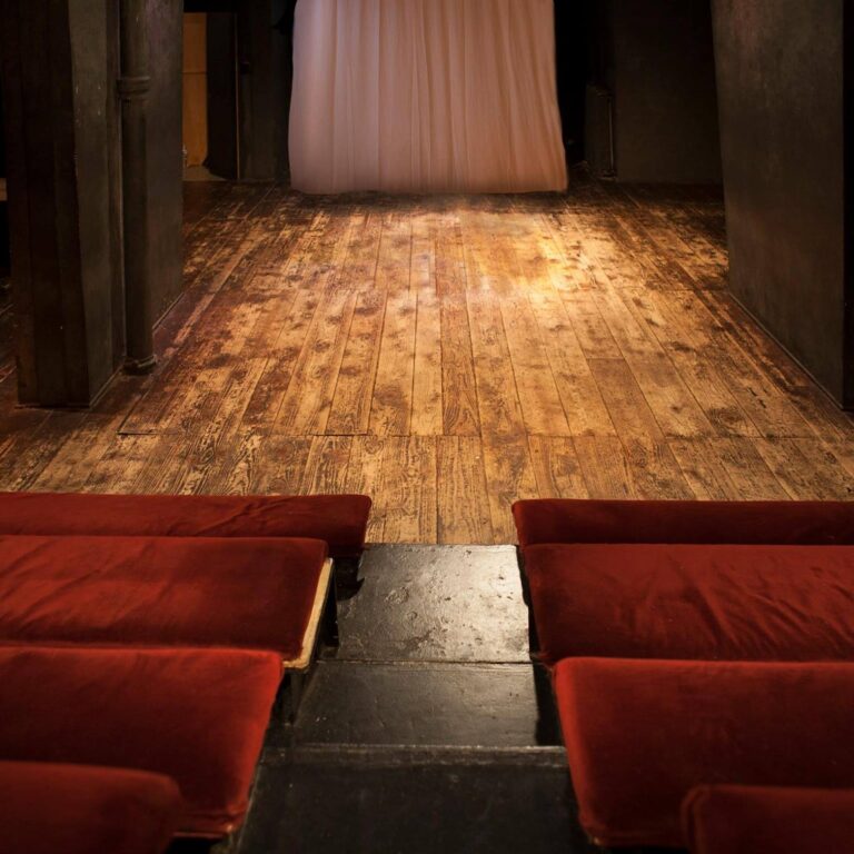 photo de l'intérieur du Bouffon Théâtre